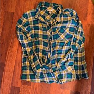 NWOT CJ banks button up
